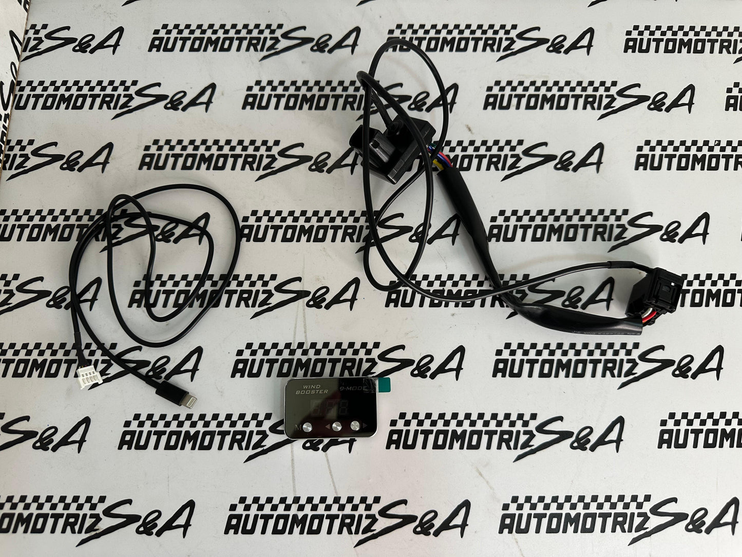Wind booster Hyundai Genesis BK2